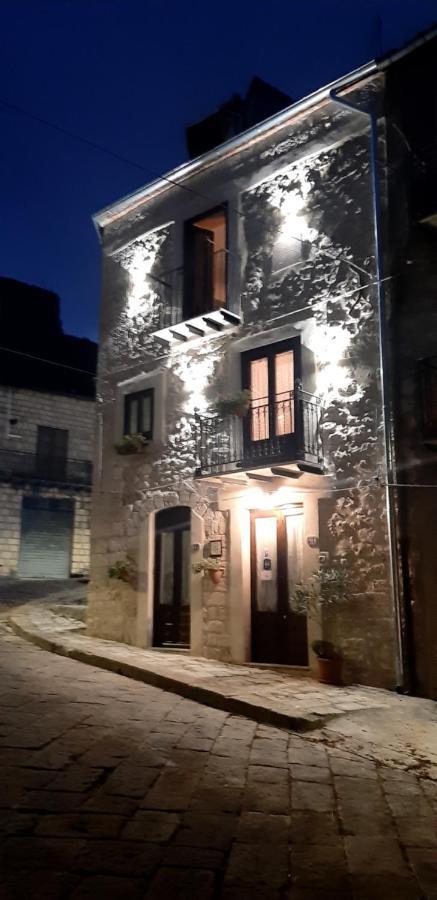 La Casa Del Pittore Di Petralia Petralia Soprana Zewnętrze zdjęcie