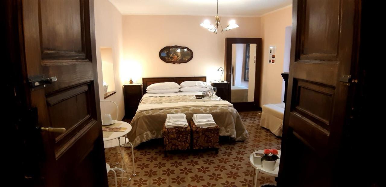 La Casa Del Pittore Di Petralia Petralia Soprana Zewnętrze zdjęcie