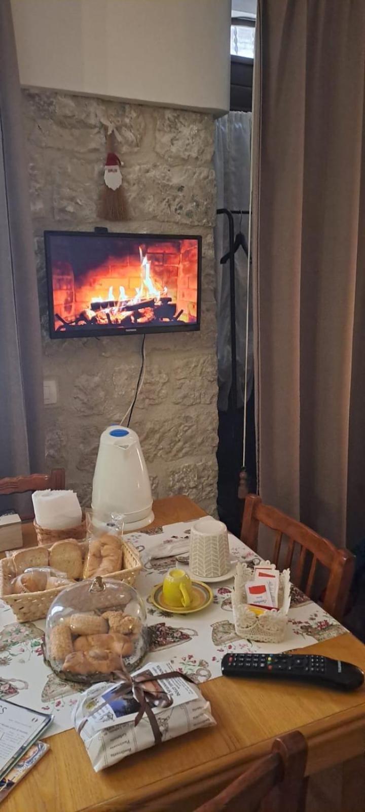 La Casa Del Pittore Di Petralia Petralia Soprana Zewnętrze zdjęcie