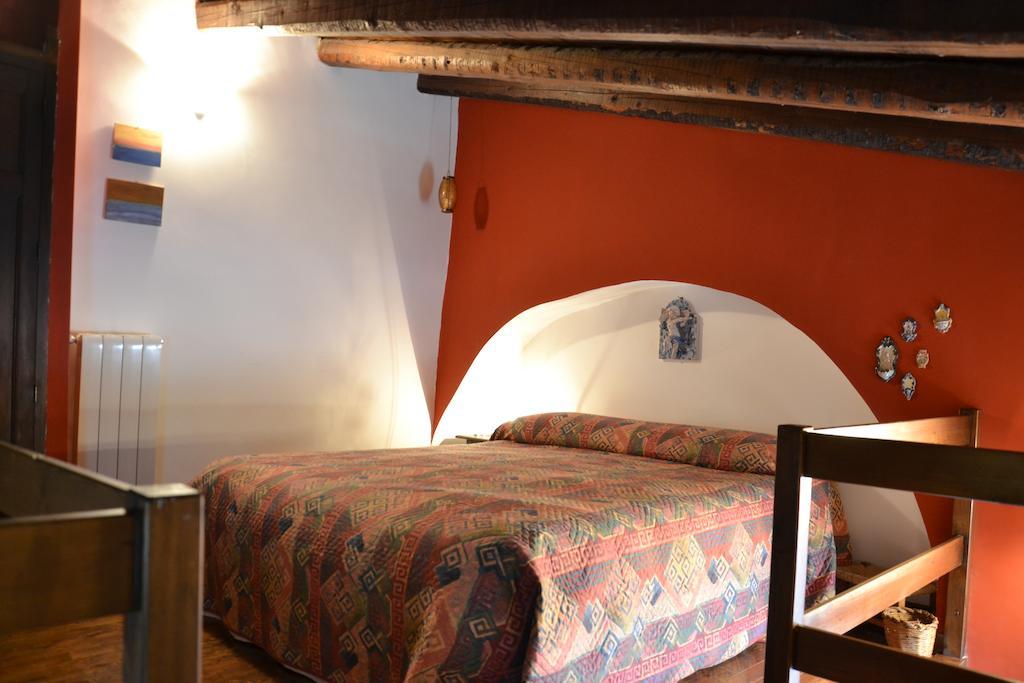 La Casa Del Pittore Di Petralia Petralia Soprana Zewnętrze zdjęcie
